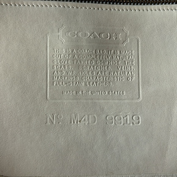 Coach | Vintage Quincey #9919 in Bone - Picture 5 of 15